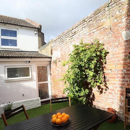 Cute Cottage 4 Mins From Cafes Station And Sea St Leonards-on-Sea Εξωτερικό φωτογραφία