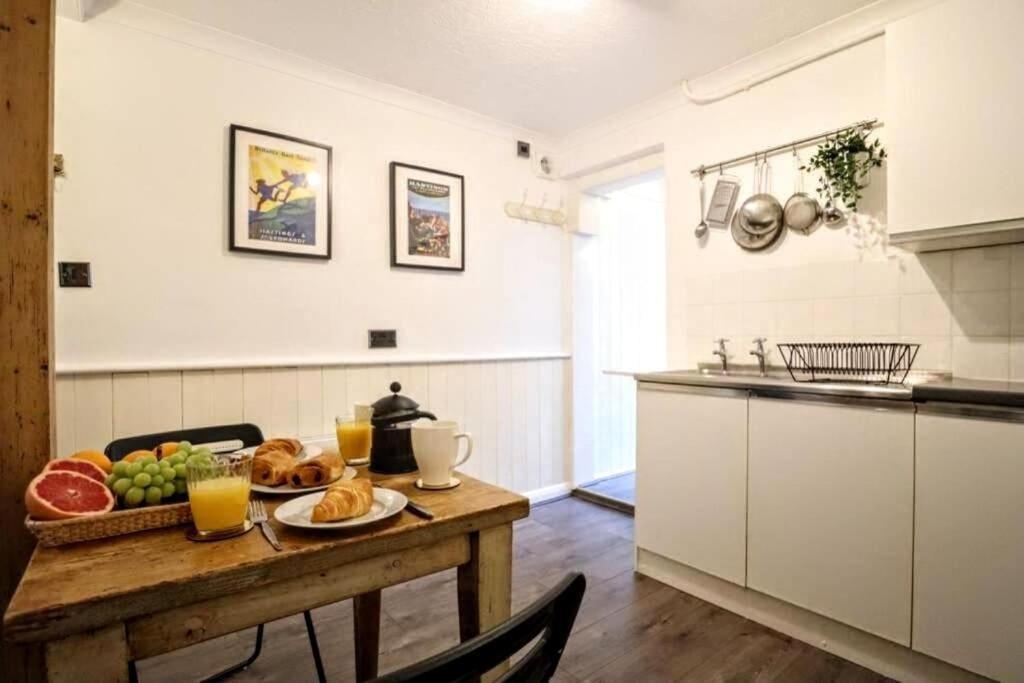 Cute Cottage 4 Mins From Cafes Station And Sea St Leonards-on-Sea Εξωτερικό φωτογραφία